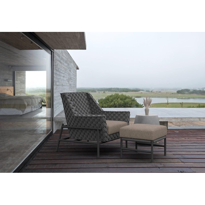 Avalon Club Chair – view 3